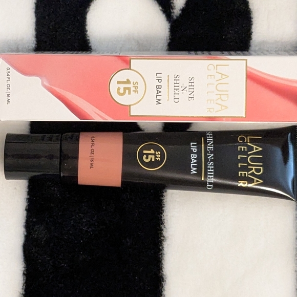 Lip Balm Laura Geller Shine-n-Shield Lip Balm SPF 15 Sunset Sands - NIB - Picture 13 of 14